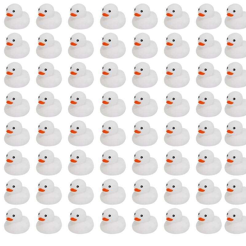 Rubber Duck Bath - 6/12/24 قطعة من البط المطاطي الأبيض