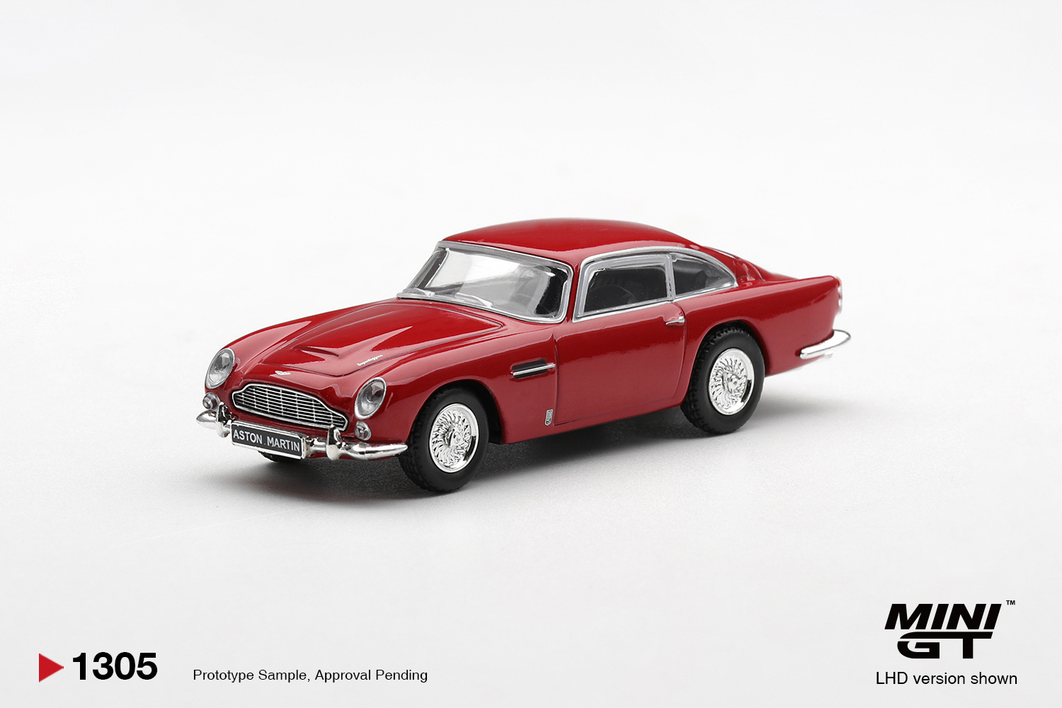 Kids Toys Car - مينيجي تي 1/64 أستون مارتن دي