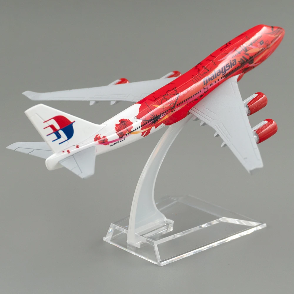 1/400 مقياس الطائرات بوينغ 747 - مراجعة Kids Toys Malaysia وسعره